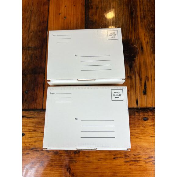 New In Box Berta Hummel Sunshine Stroll Ceramic plate with Display Stand set - Picture 5 of 7